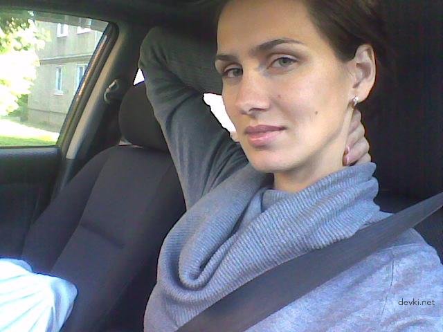 Naked Woman Masturbating Pussy - Amateur Porn Photo Explicit Content