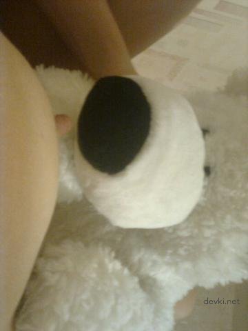 Naked Woman Masturbating Pussy - Amateur Porn Photo Explicit Content