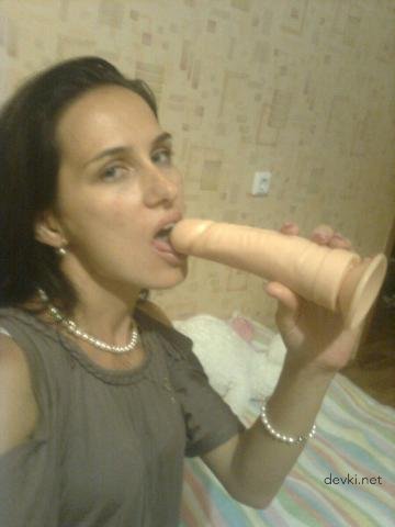 Naked Woman Masturbating Pussy - Amateur Porn Photo Explicit Content