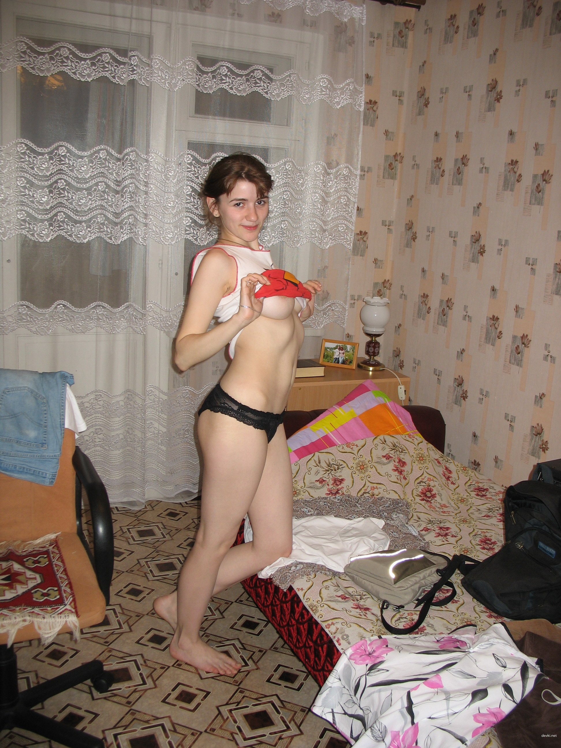 Russian Amateur Porn: Explicit Homemade XXX Photos