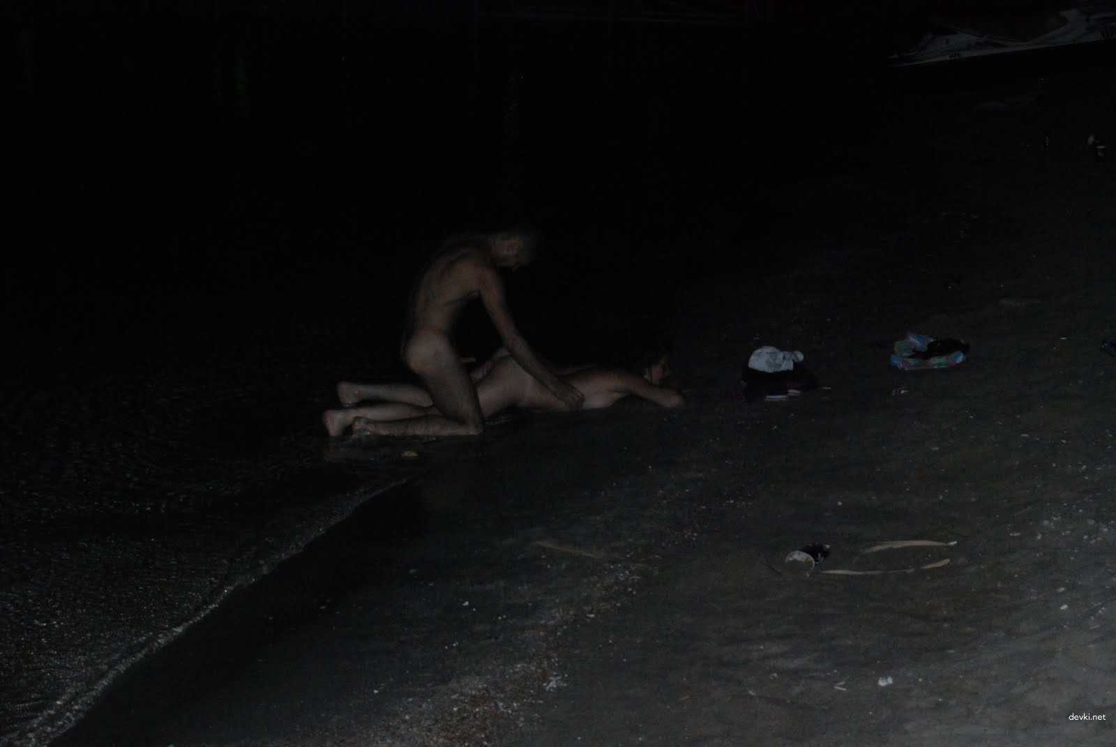 Public Sex Amateur Porn Pics: Explicit Outdoor Fucking