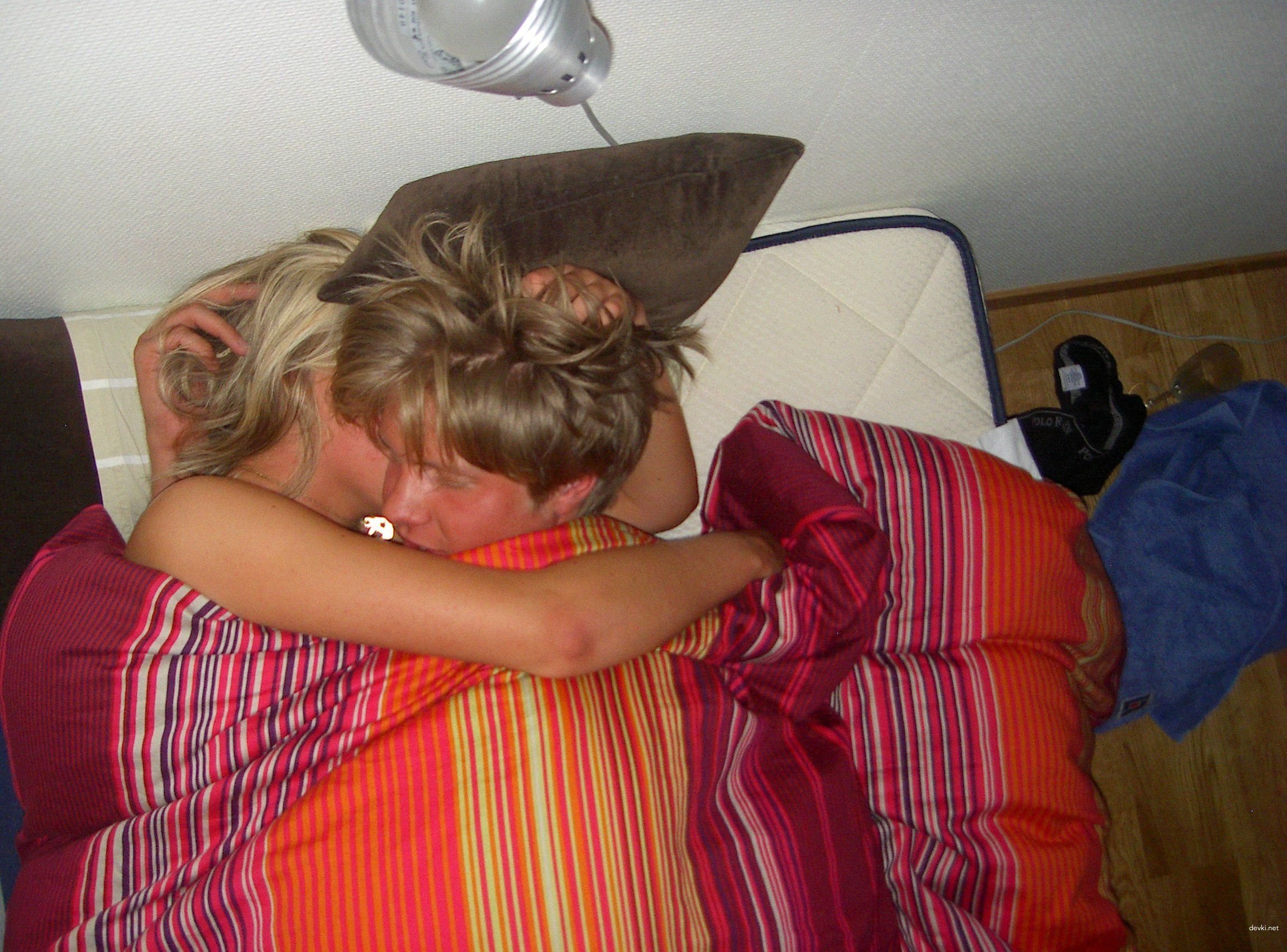 Public Sex Amateur Porn Pics: Explicit Outdoor Fucking