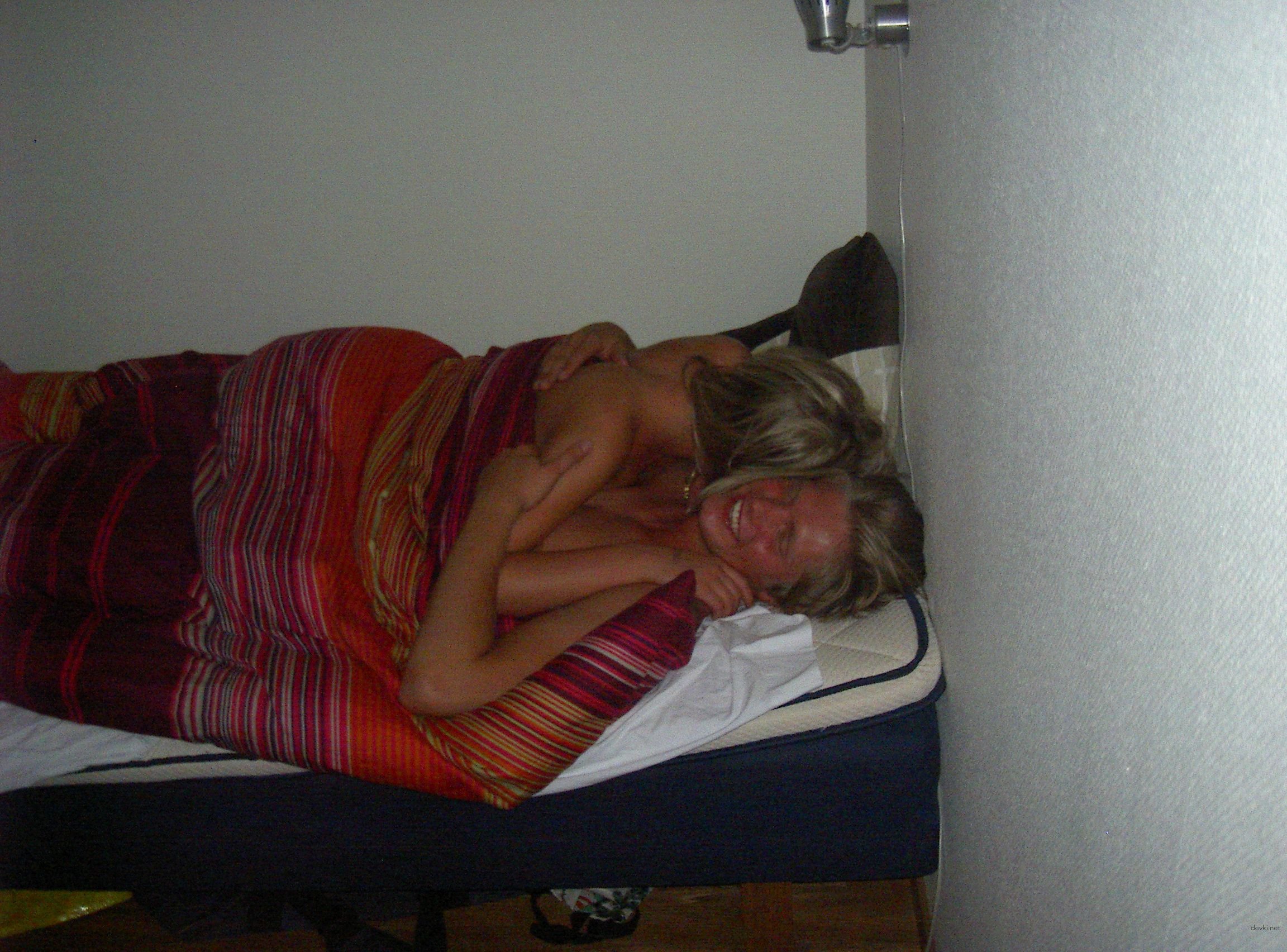 Public Sex Amateur Porn Pics: Explicit Outdoor Fucking