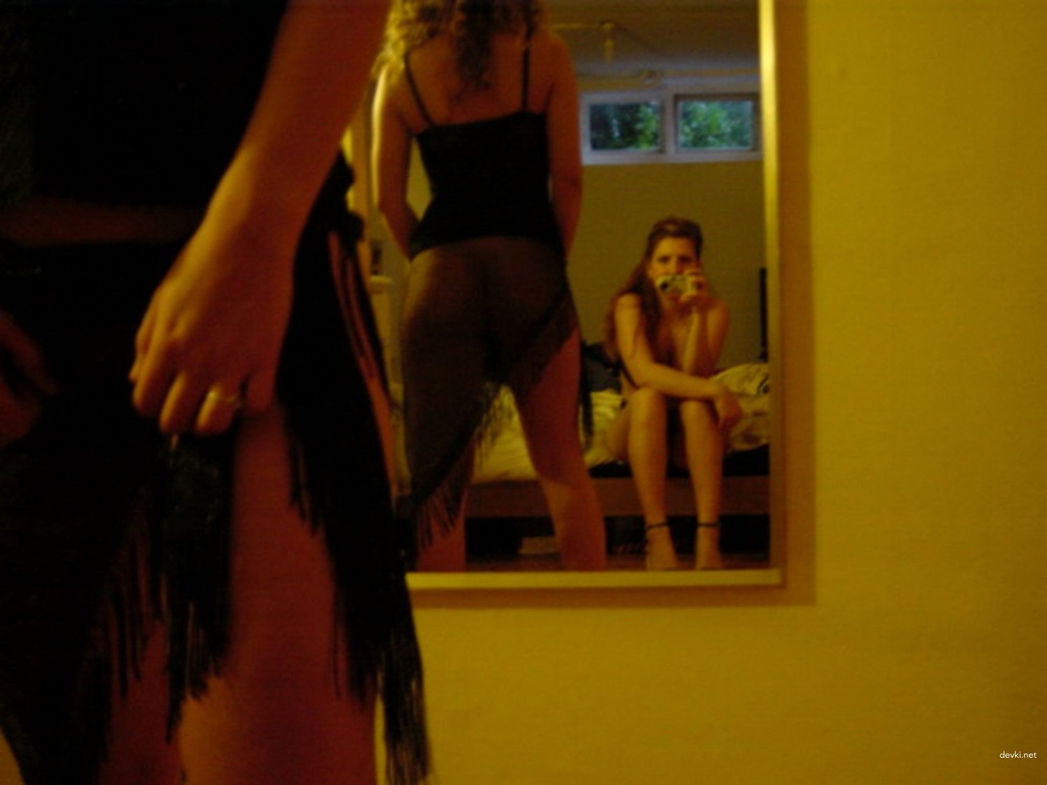 Hot Amateur Babes in Explicit Sexual Photoshoot