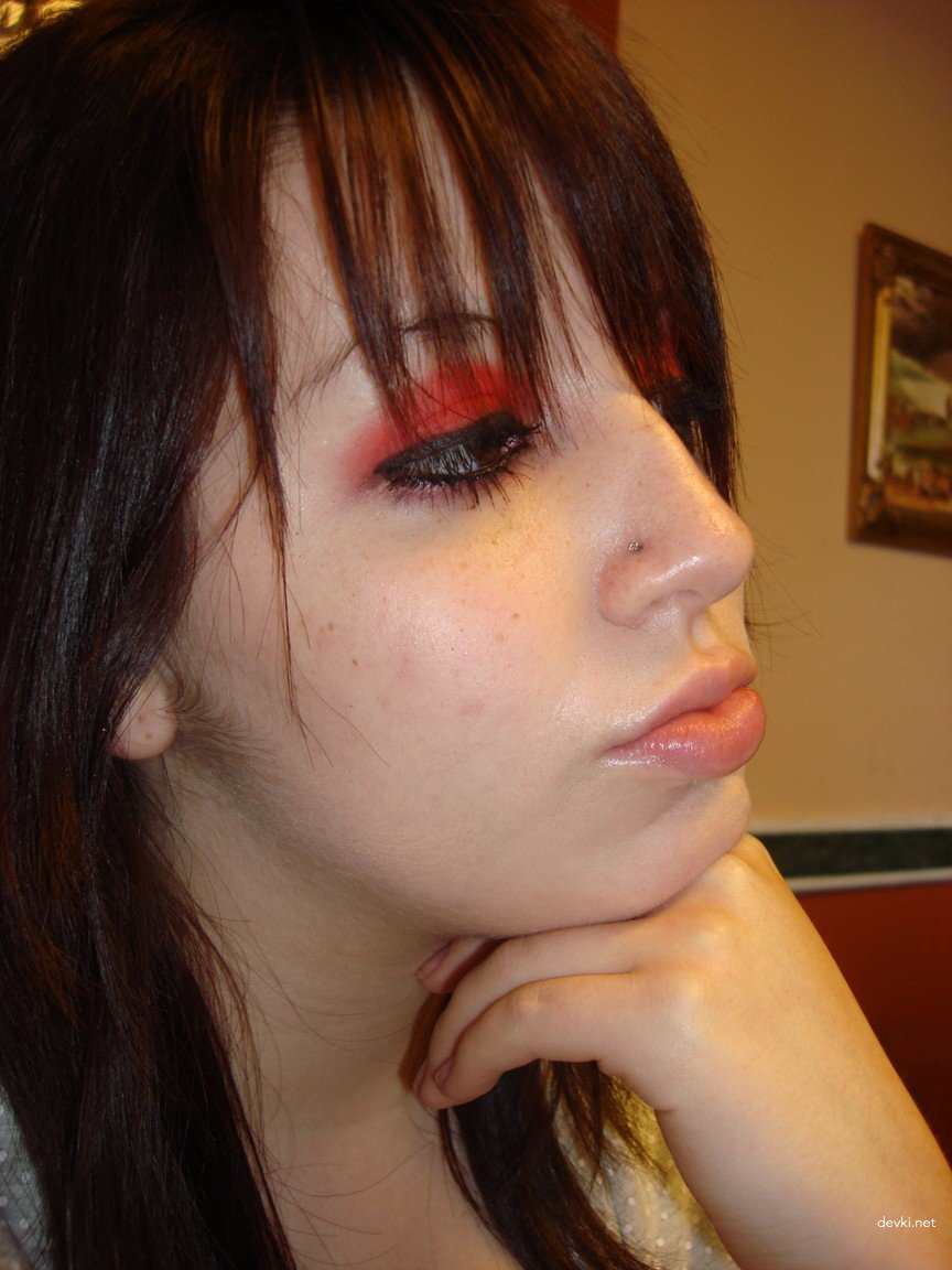 Facial Cumshot on Girl's Face - Amateur Porn Photo