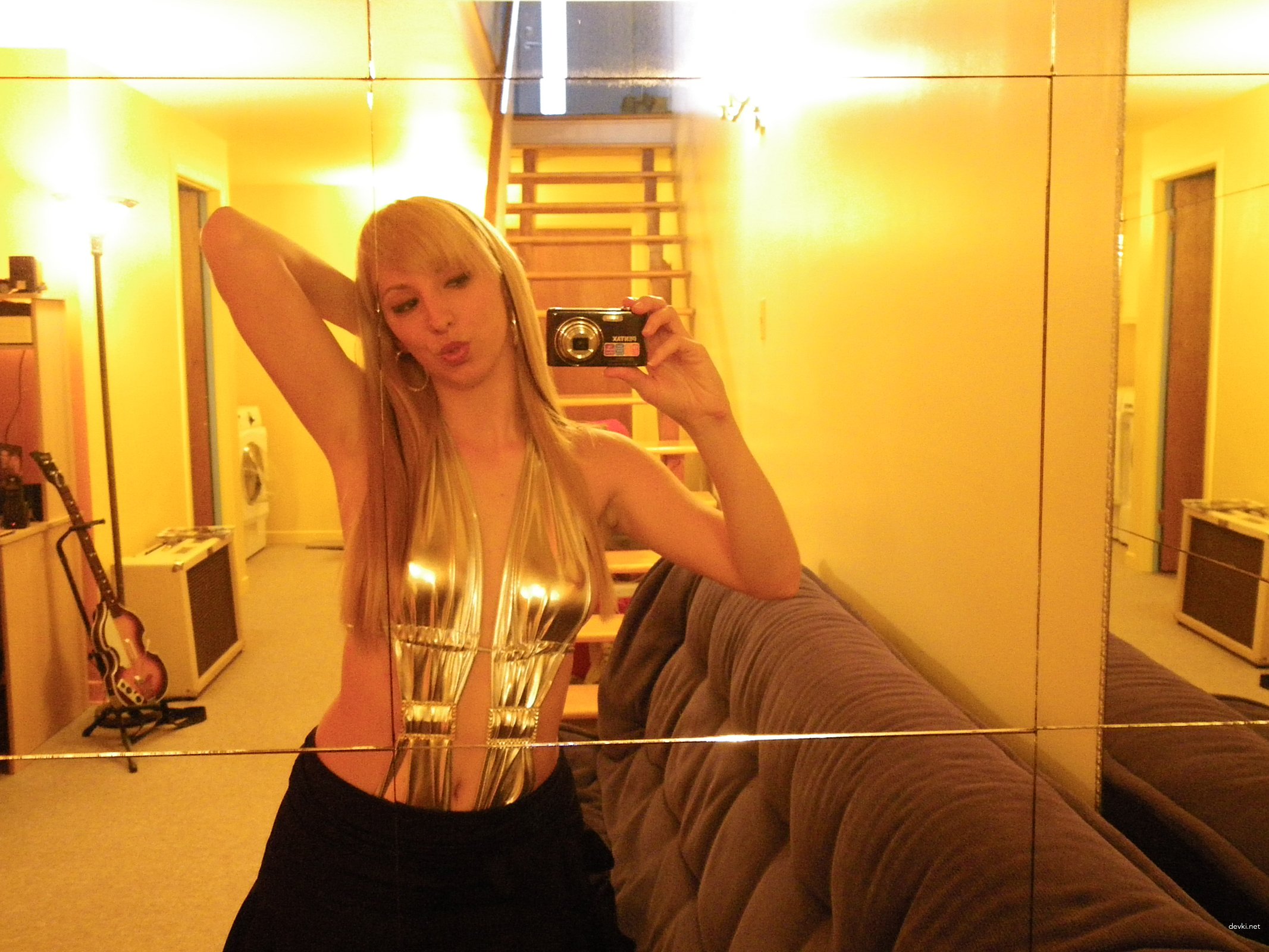 Explicit Blonde Amateur Girl Naked: Hot Photos