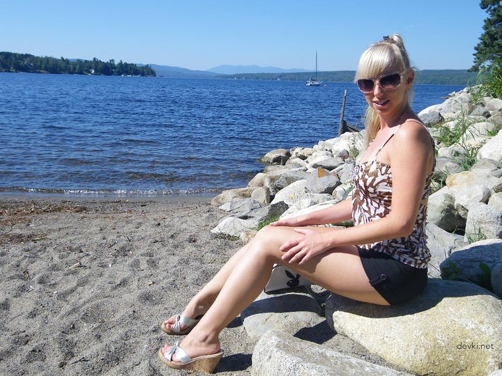 Explicit Blonde Amateur Girl Naked: Hot Photos
