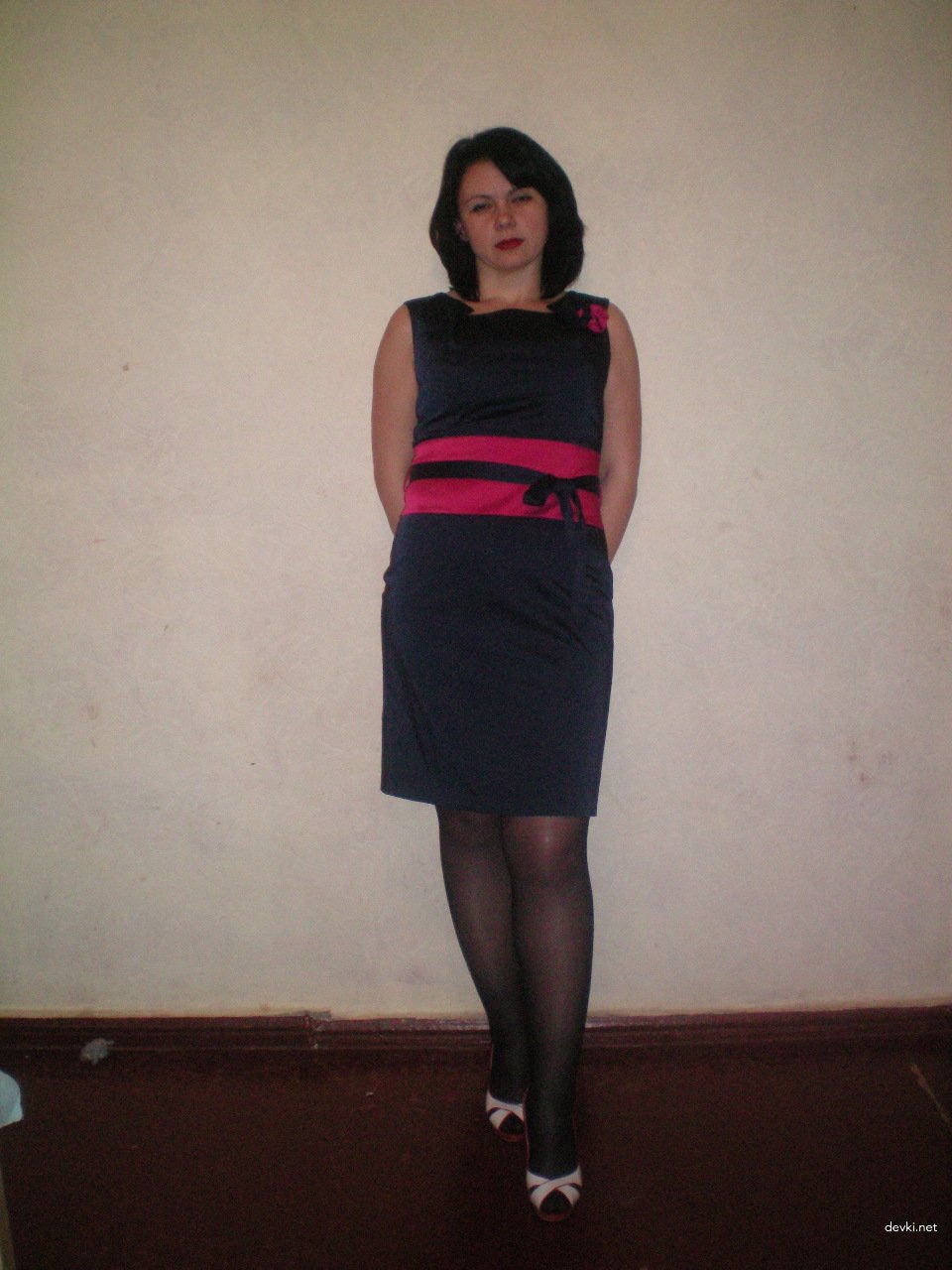 Russian Girl Enjoys Hardcore Gangbang: Amateur Porn Photo