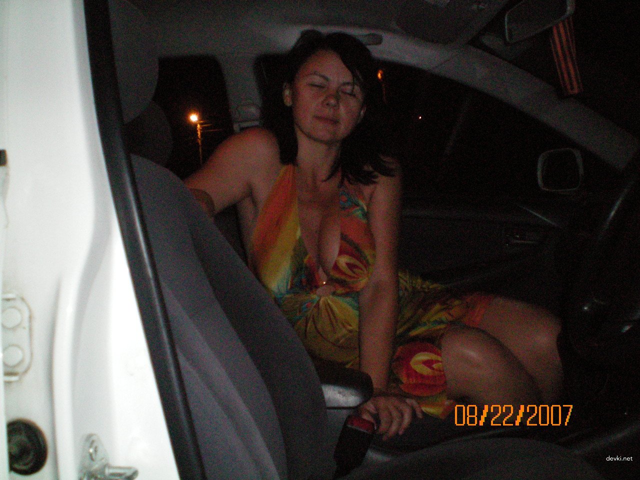 Russian Girl Enjoys Hardcore Gangbang: Amateur Porn Photo