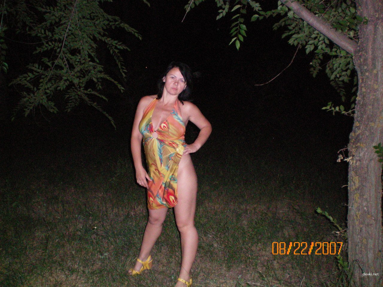 Russian Girl Enjoys Hardcore Gangbang: Amateur Porn Photo