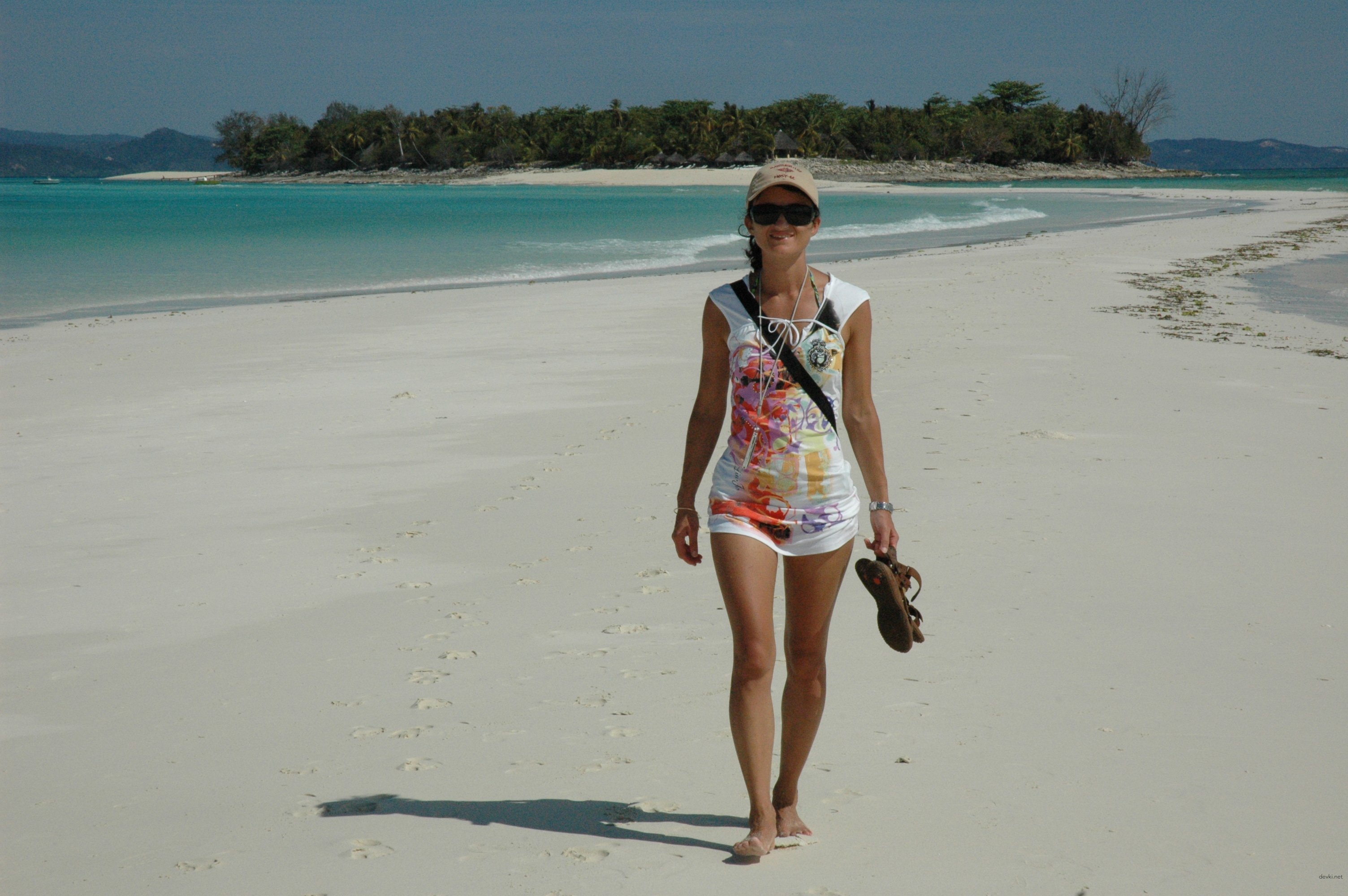 Hot Amateur Friend's Sexual Life Exposed in Explicit Porn Photos