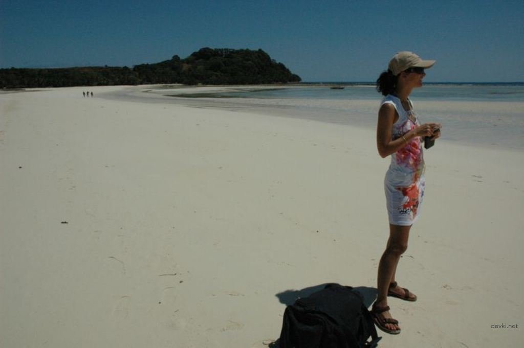 Hot Amateur Friend's Sexual Life Exposed in Explicit Porn Photos