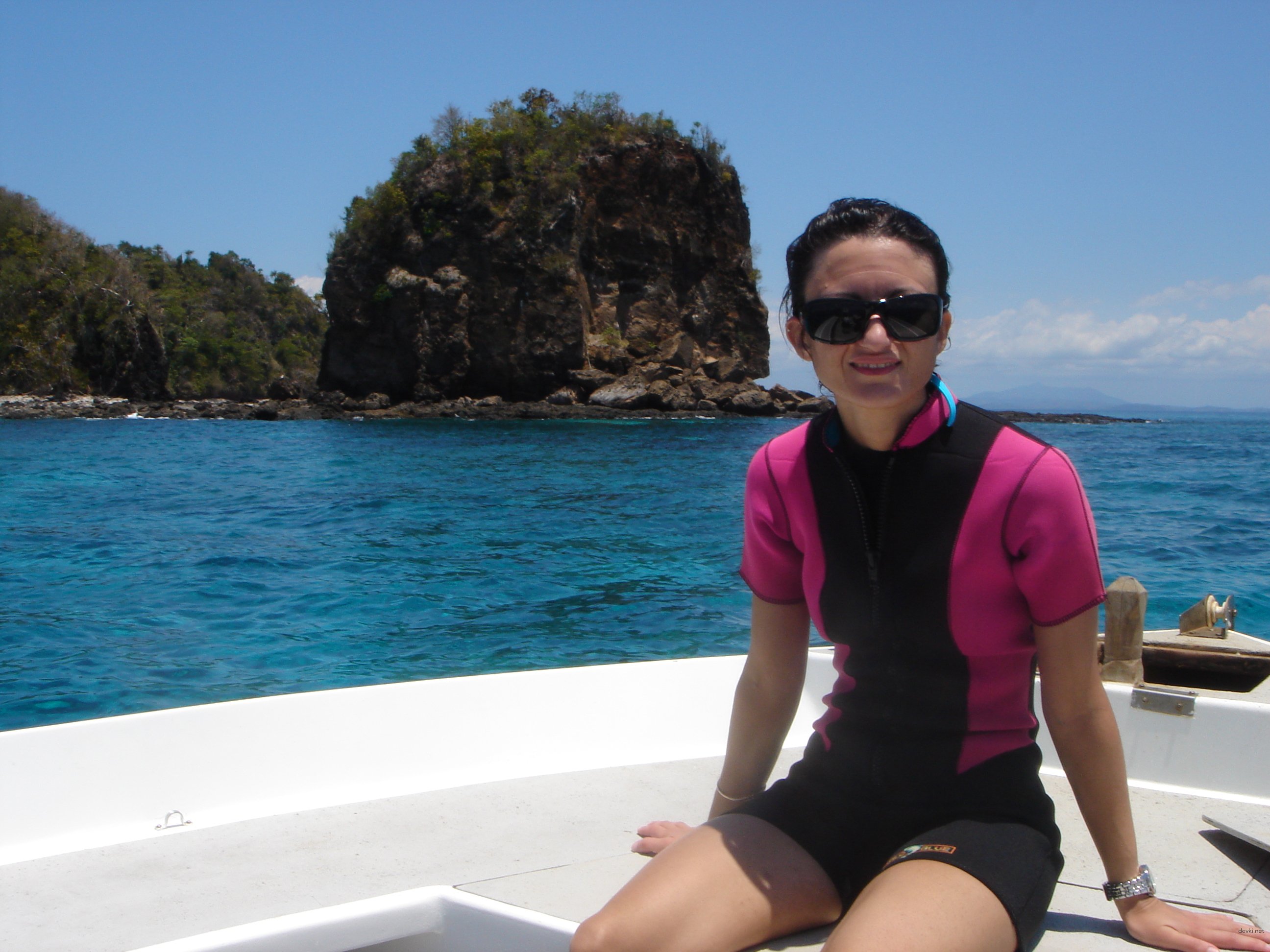 Hot Amateur Friend's Sexual Life Exposed in Explicit Porn Photos