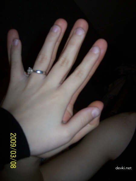 Hot College Student Poses Nude - Amateur Porn Pics