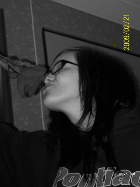 Hot College Student Poses Nude - Amateur Porn Pics