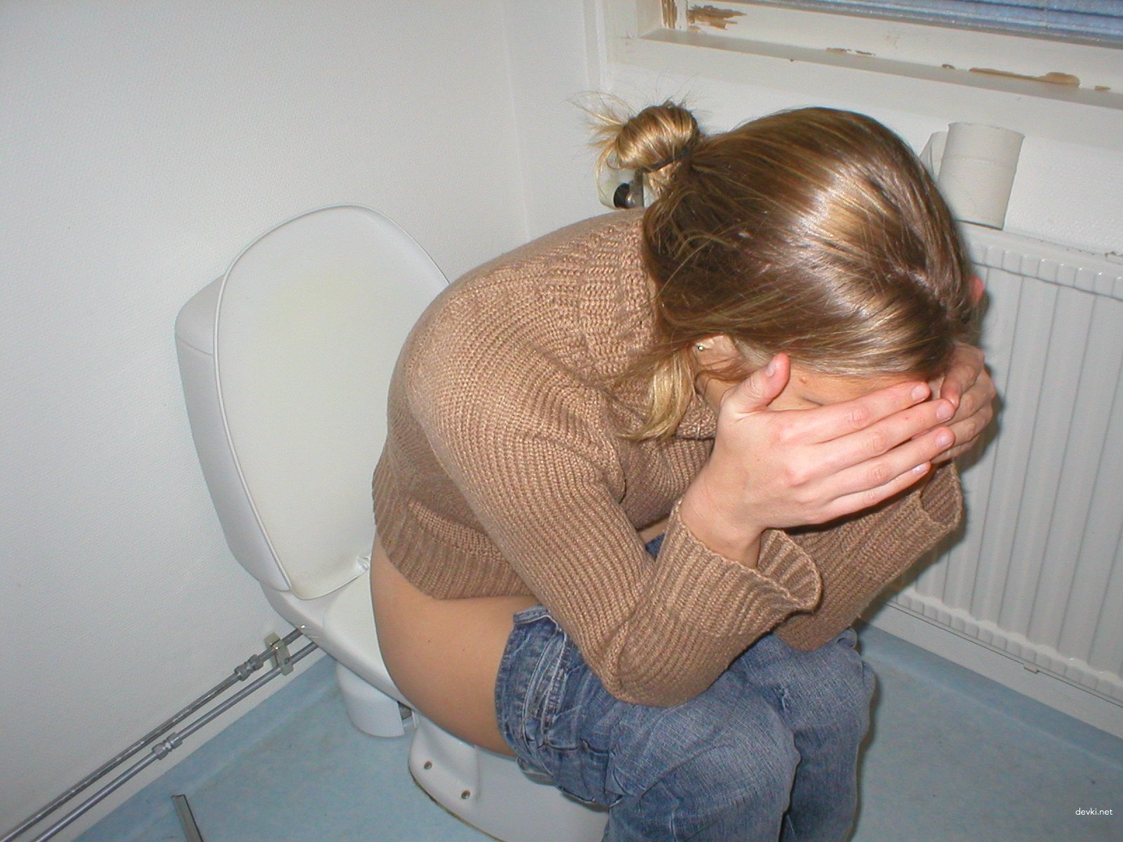 Amateur Sister Porn Photos - Explicit Sibling Sex Pics!