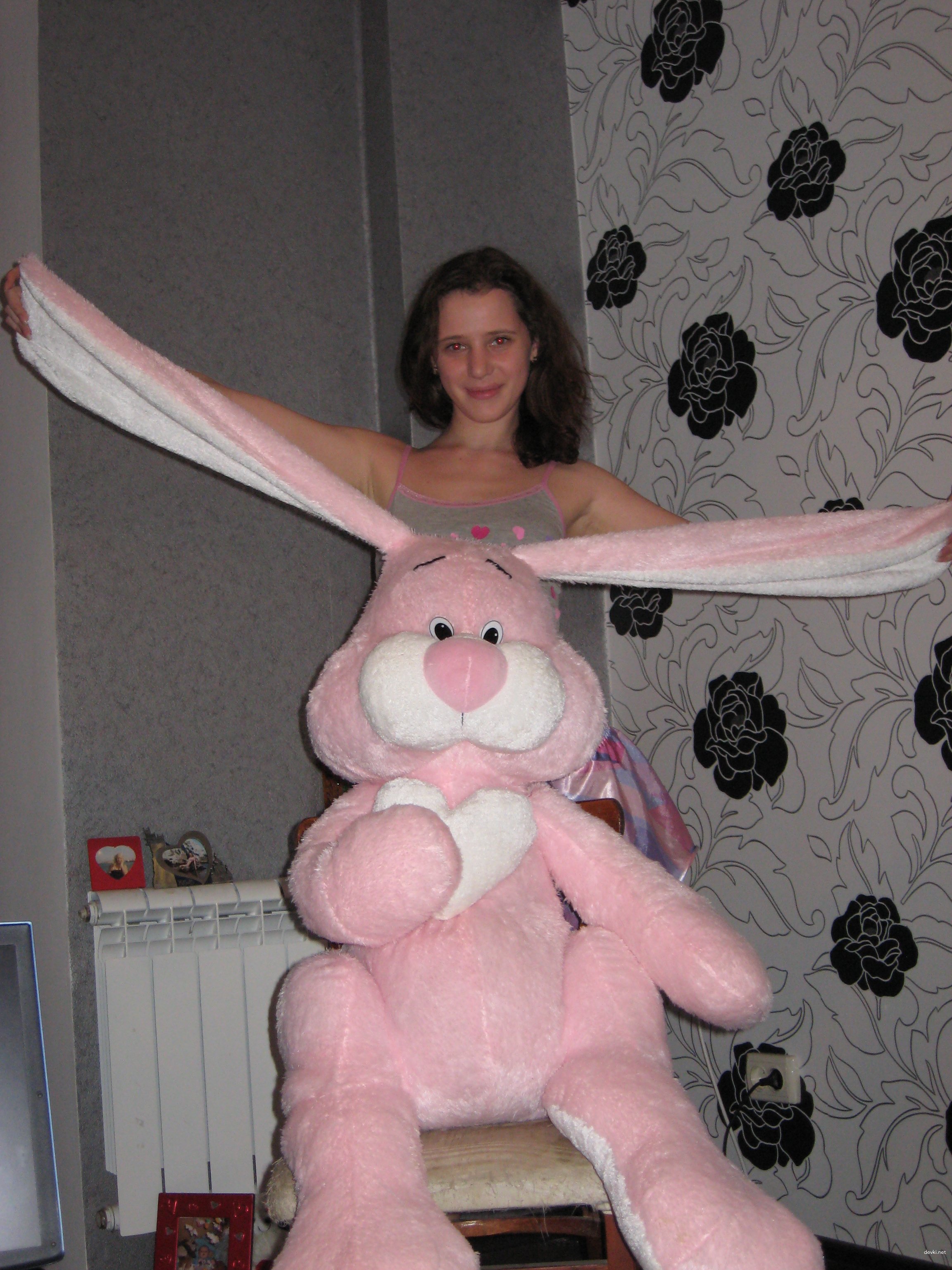 Hot Young Girl Fucks Perfectly - Amateur Porn Photo