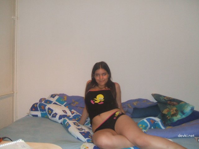 Naughty Girl Masturbates Pussy: Explicit Amateur Porn Photo