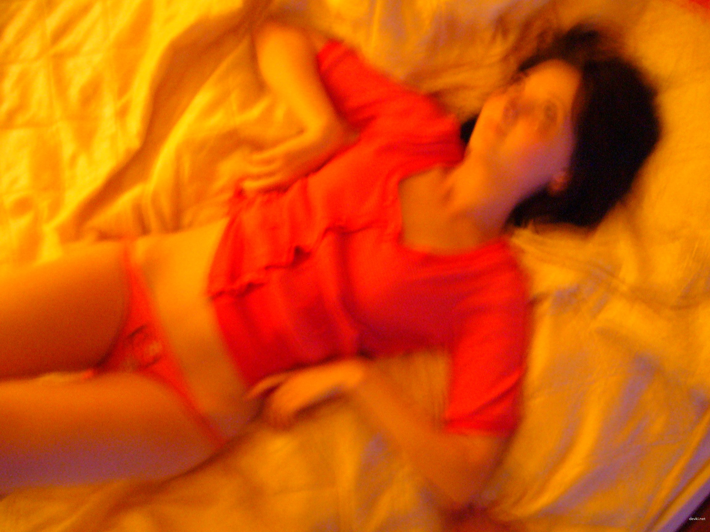 Explicit Amateur Teen Girl Intimate Photos - Young Naked Pussy Close-Up