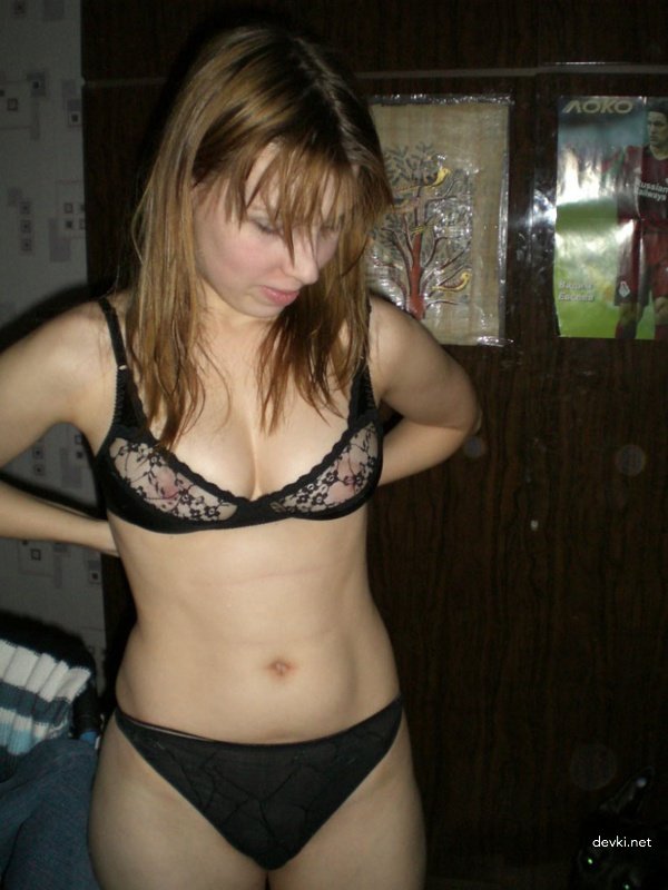 Rural Student Amateur Porn Pic: Explicit Village Coed Sex!