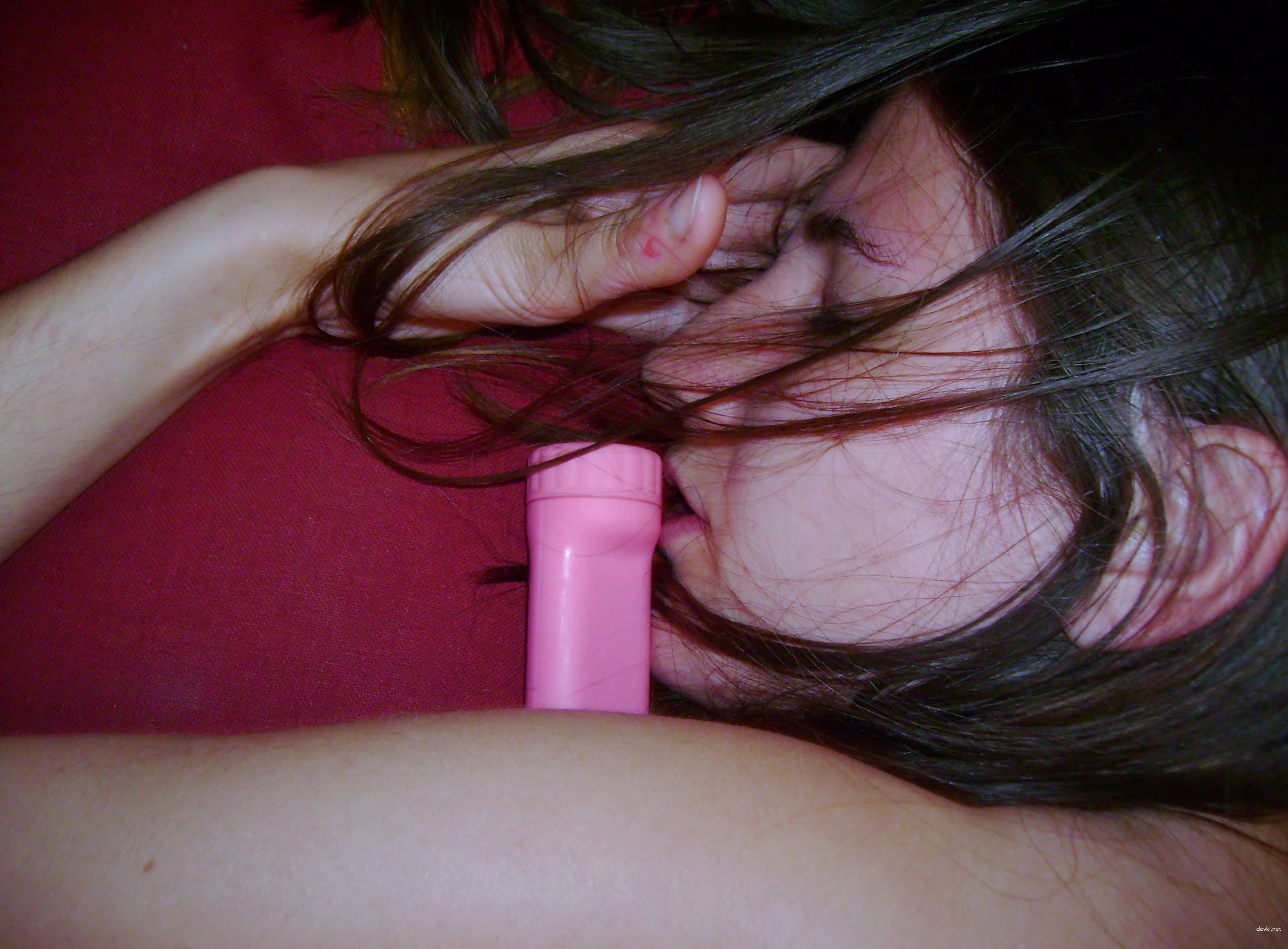 Amateur Slut Porn Pics: Hot and Explicit XXX Photos of Horny Girl