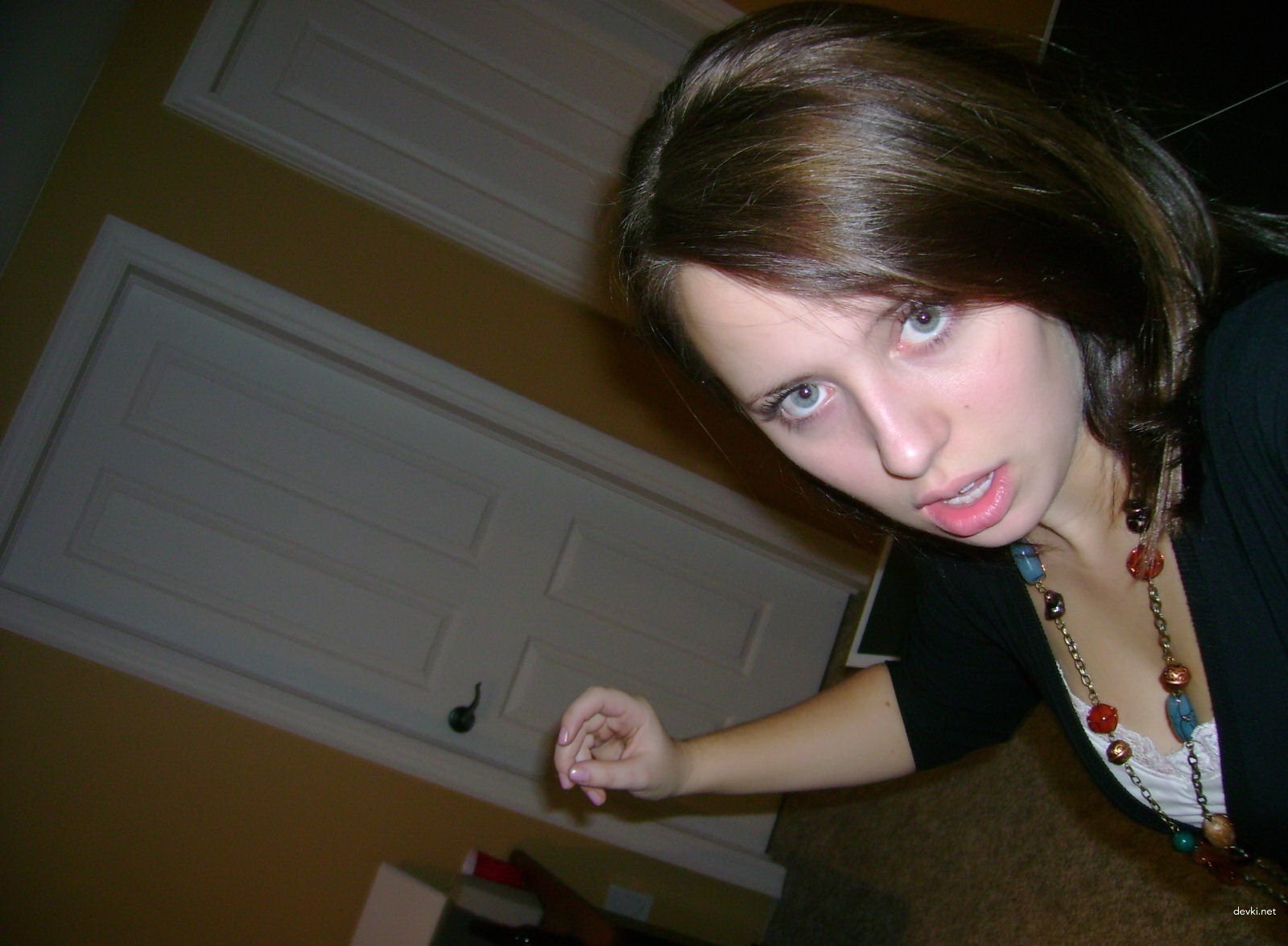 Hot Amateur Girl's Explicit Sex Photos - XXX Naughty Pics