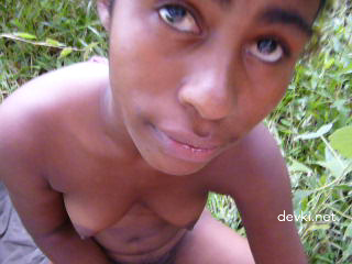 Black Teen Outdoor Sex: Explicit Amateur Porn Photos