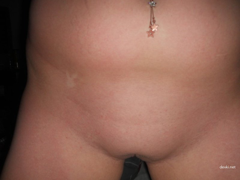 Hot Wife Gives Amazing Blowjob to Husband - Amateur Porn Photo