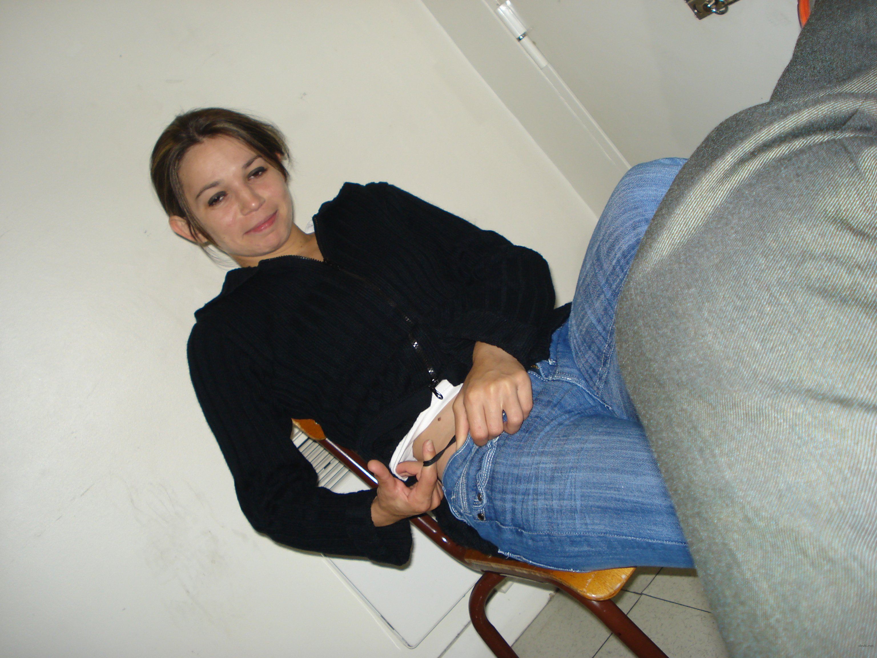 Outdoor Amateur Porn Pics: Explicit Private Photos in Nature