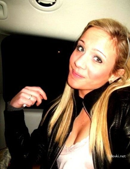 Explicit Amateur Porn Pics of a Stunning Beauty - Private Photos of a Hottie