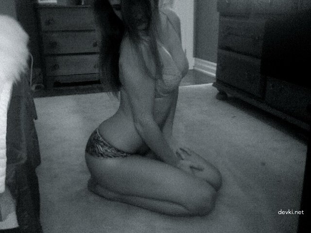 Explicit Amateur Porn Pics of a Stunning Beauty - Private Photos of a Hottie