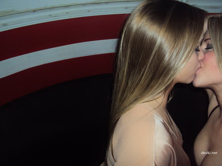 Explicit Amateur Porn Pics of a Stunning Beauty - Private Photos of a Hottie