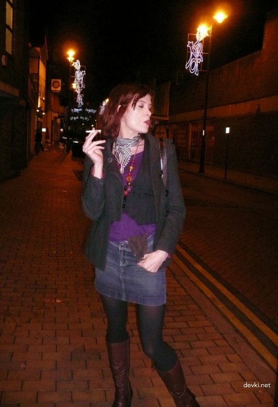 Mature Redhead Slut Poses in Amateur Porn Photos