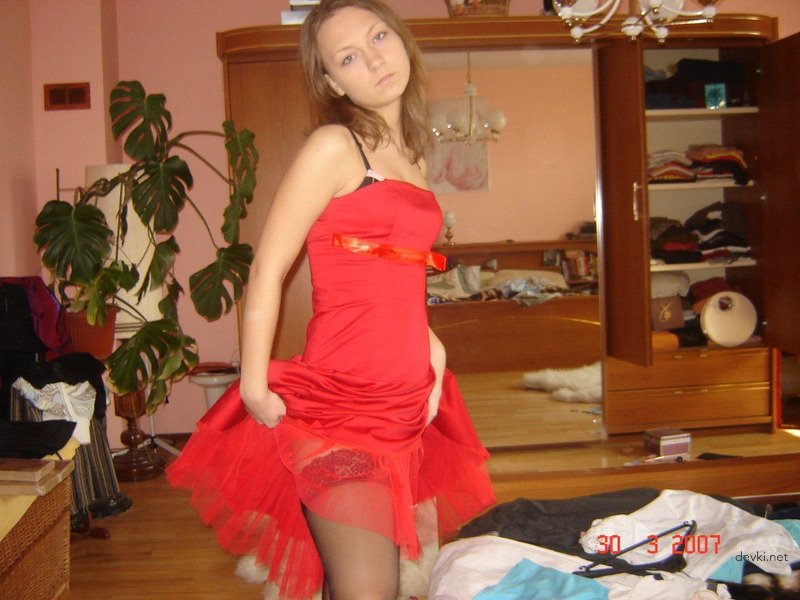 Hot Amateur Babe Gets Fucked Hard - Explicit Amateur Porn Photo