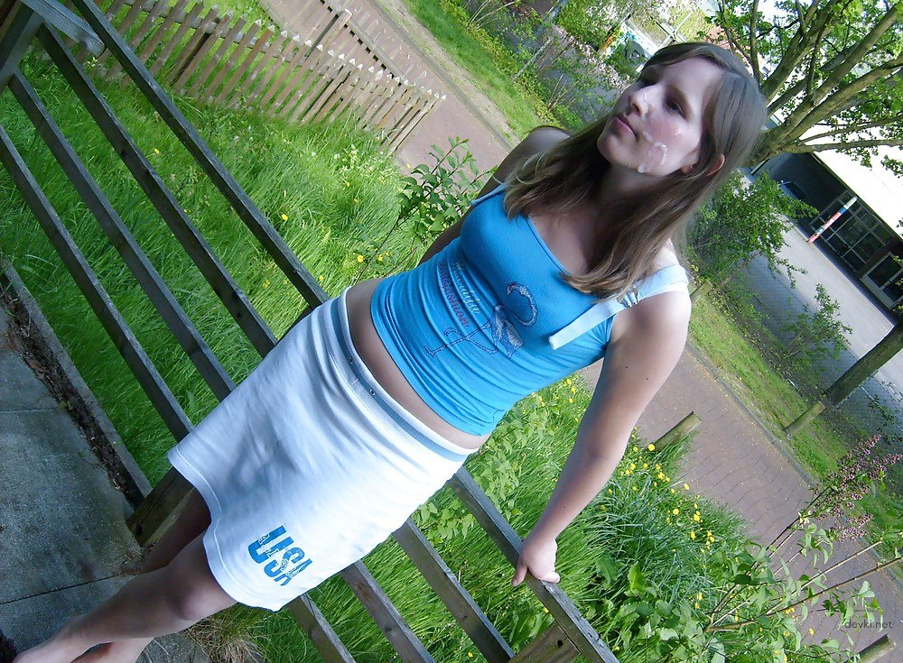 Girl Loves Getting Covered in Cum - Amateur Porn Photo