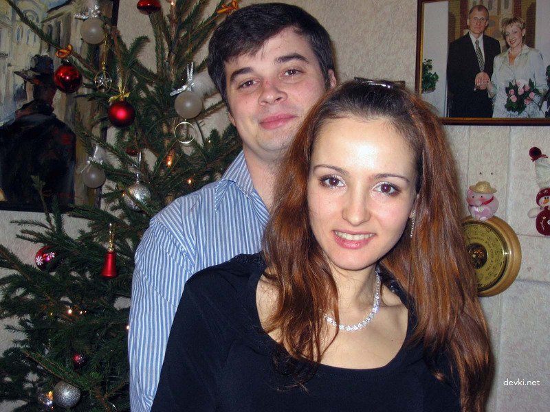 Hot babe takes dick in all holes - Explicit amateur porn photo