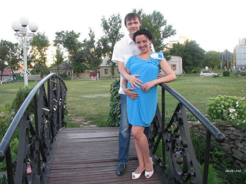 Hot Wife Giving Husband a Steamy Amateur Blowjob - Explicit Homemade Porn