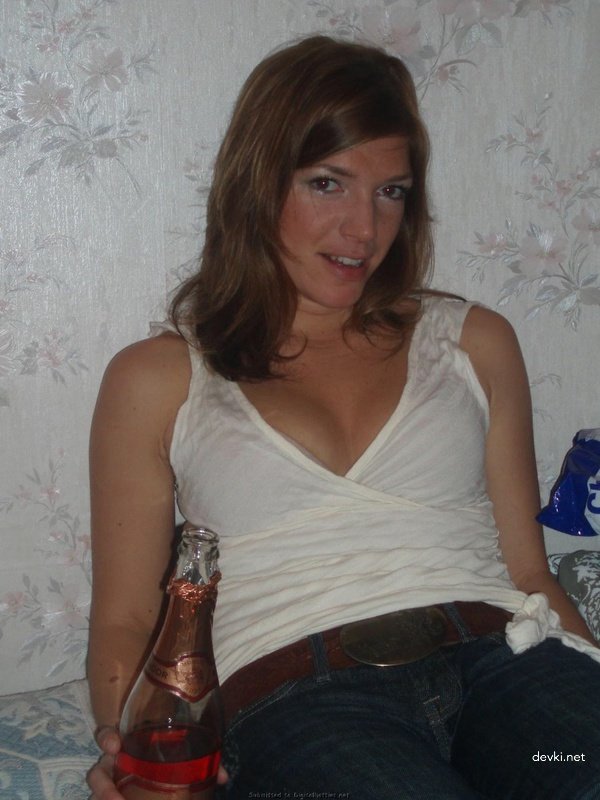 Hardcore Amateur Porn: Fucking Hairy Pussy