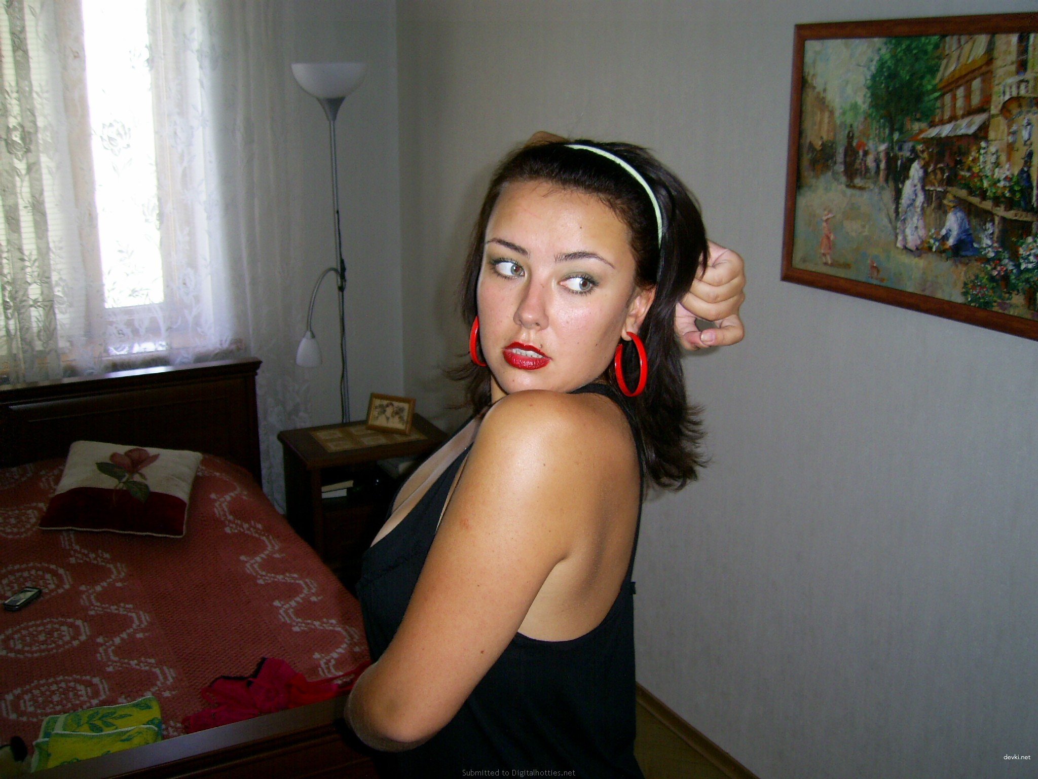 Stunning Amateur Babe with Sexy Belly - Very Beautiful Girl with Toned Abs