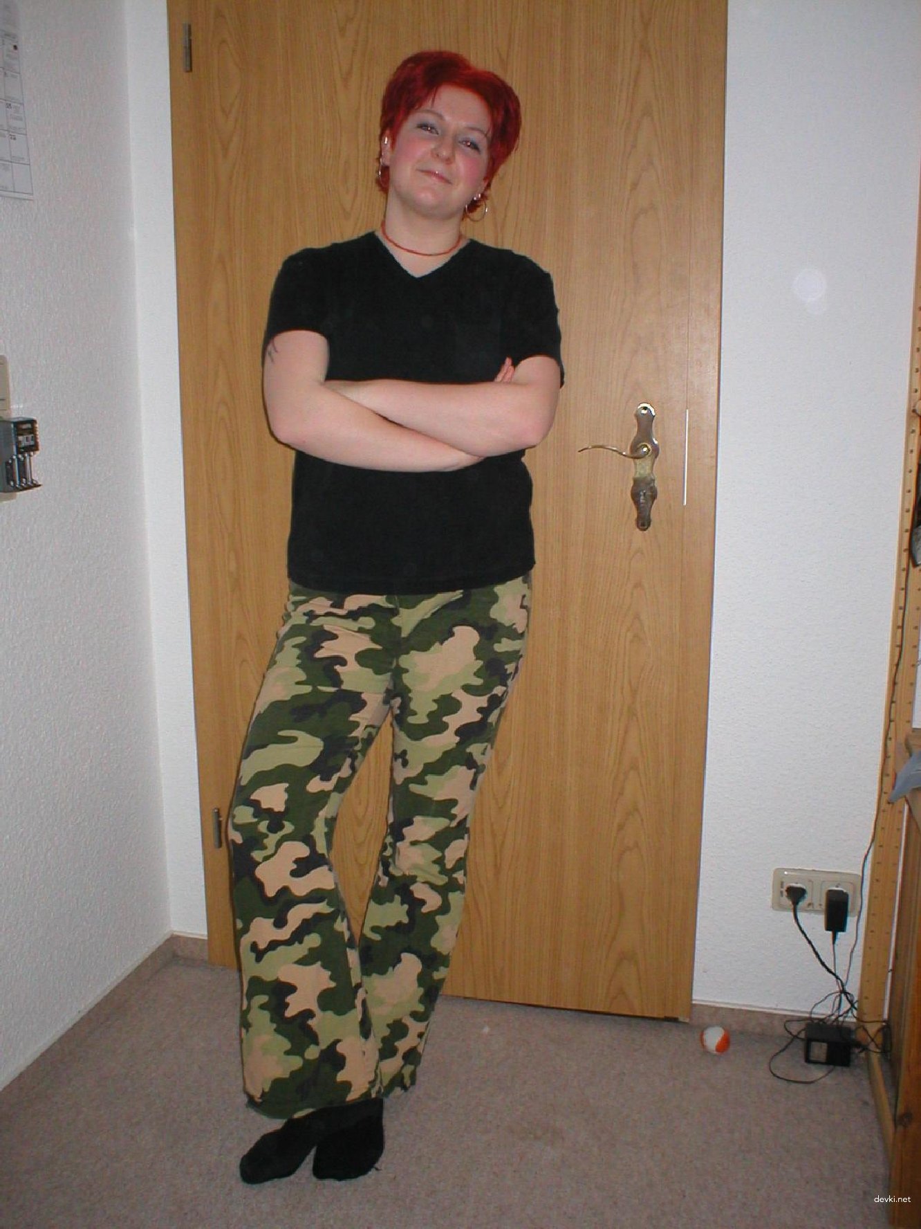 Redhead Amateur Girl Poses Naked in Explicit Porn Photos