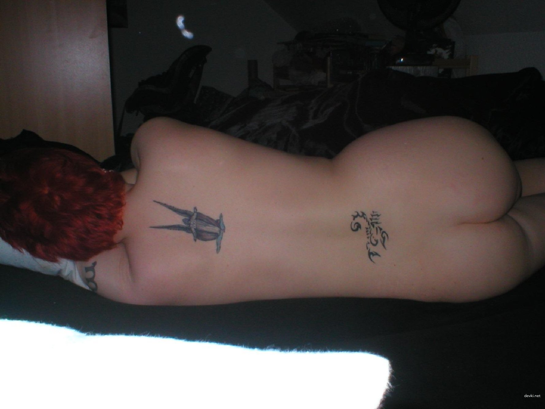 Redhead Amateur Girl Poses Naked in Explicit Porn Photos