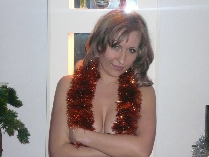Exposed: Intimate Photos of Ex-Wife Shared Online