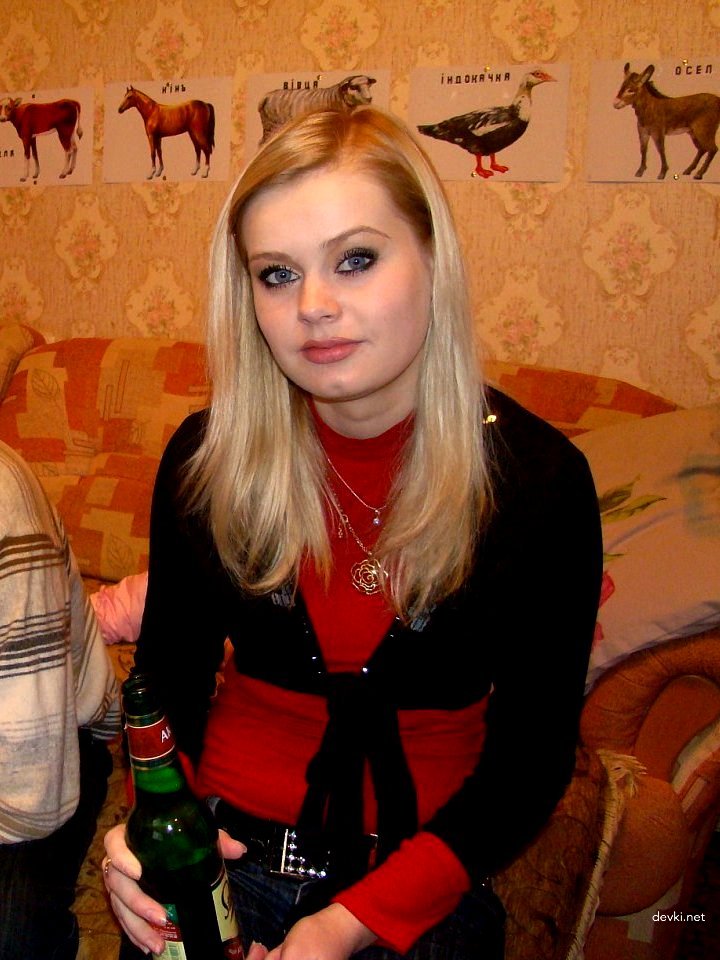 Amateur Porn: Young Girl Turned Wife - Explicit Before and After Marriage Photos