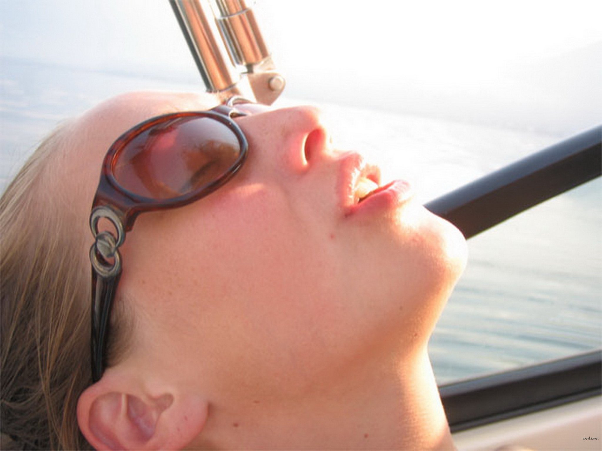 Hot Girl Enjoys Resort and Sex - Explicit Amateur Porn