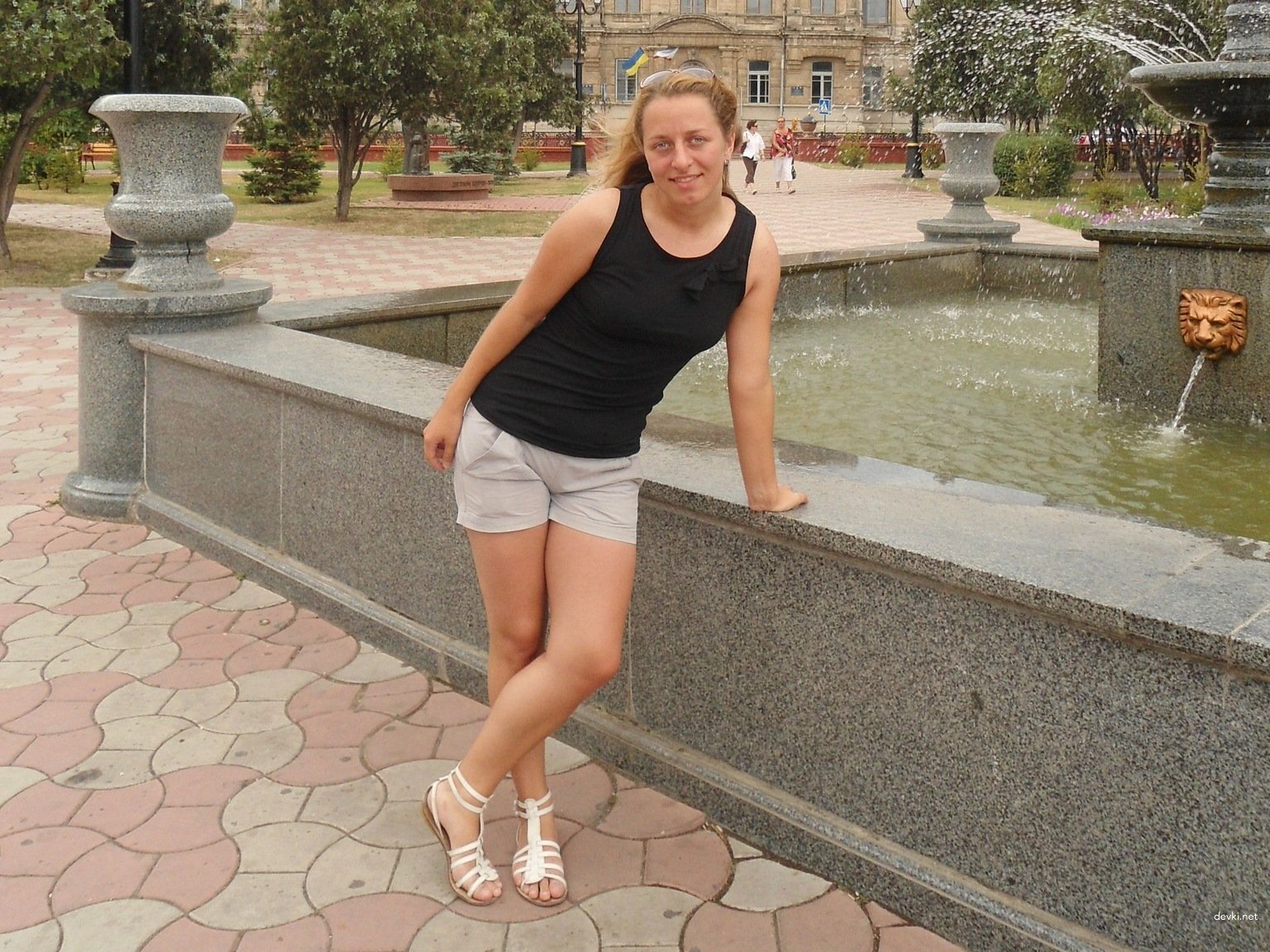 Hot Girl Enjoys Resort and Sex - Explicit Amateur Porn