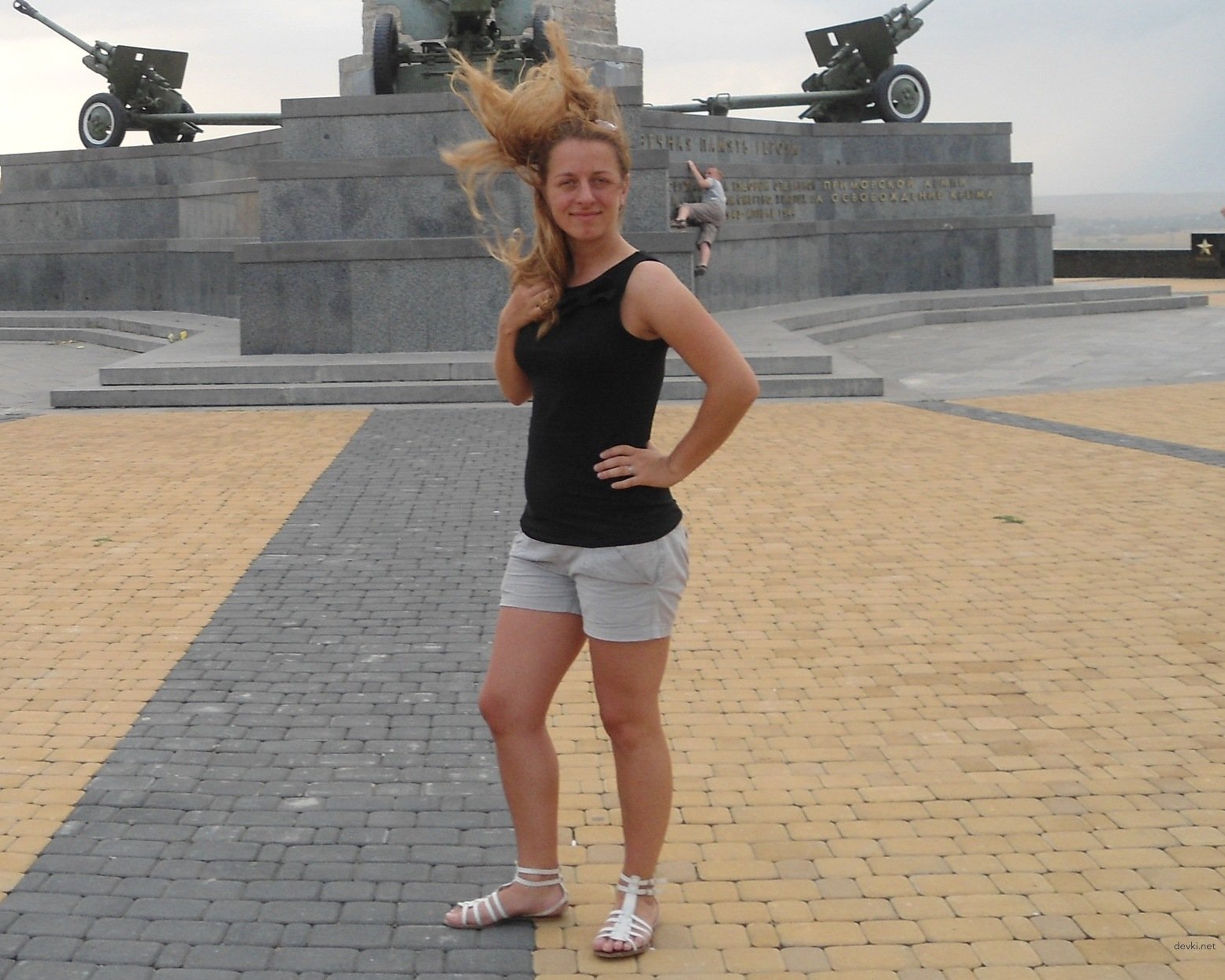 Hot Girl Enjoys Resort and Sex - Explicit Amateur Porn