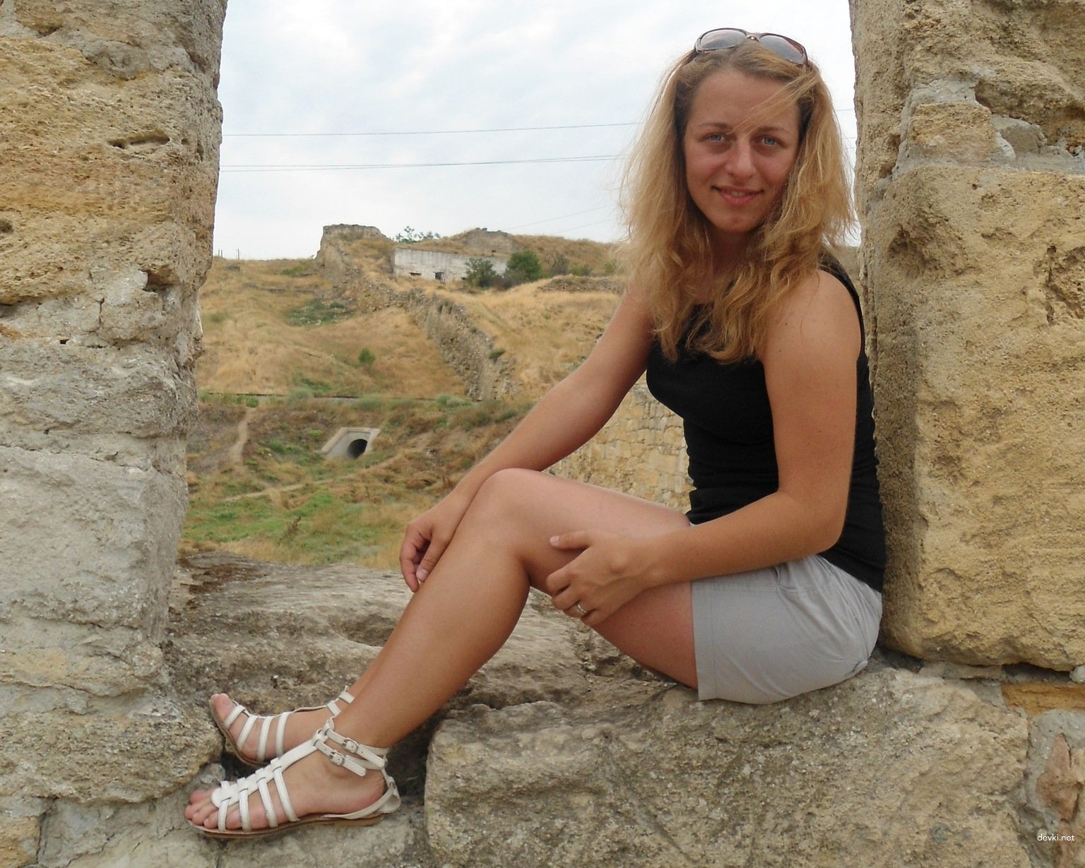 Hot Girl Enjoys Resort and Sex - Explicit Amateur Porn