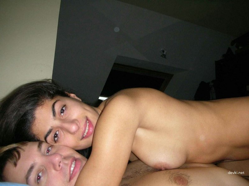 Hot Amateur Georgian Girl Sex Photo - Explicit Homemade Porn