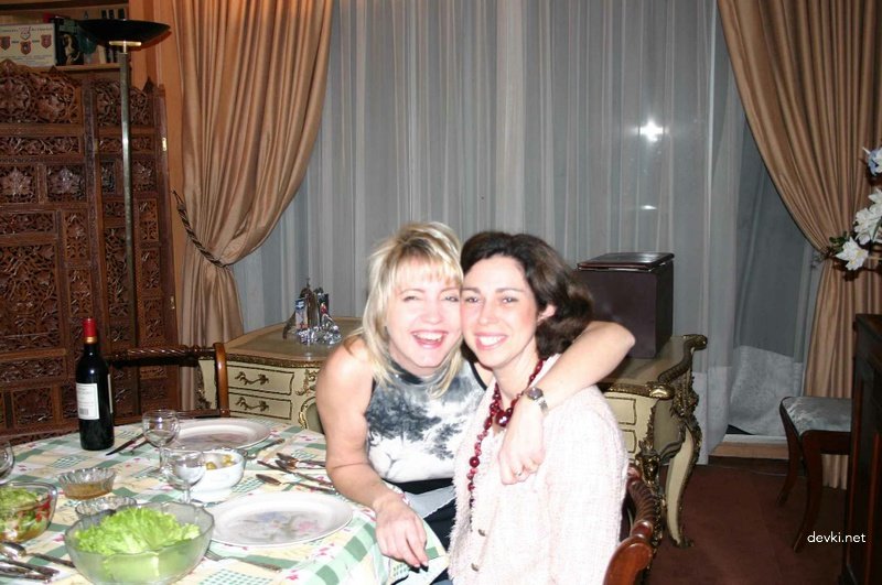 Explicit Amateur Young Couple's Pleasure Photos