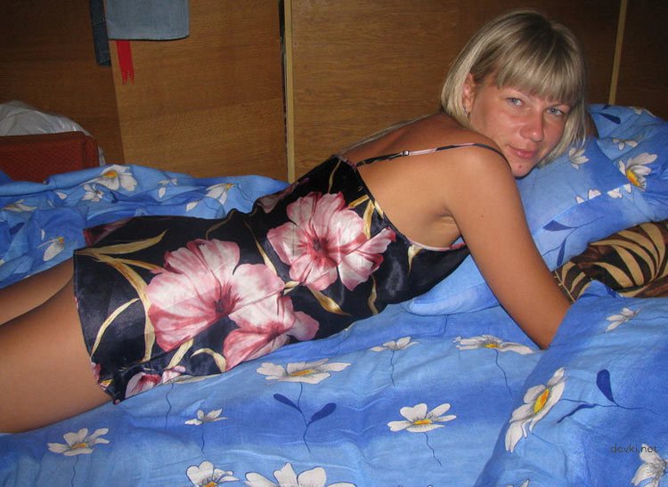 Wet Pussy Woman Craving Blowjob - Amateur Porn Photo